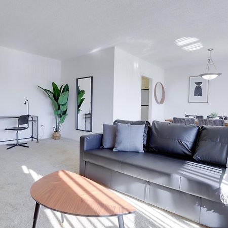 Spacious 2 Bedrooms Apt @Crystal City With Gym Arlington Dış mekan fotoğraf