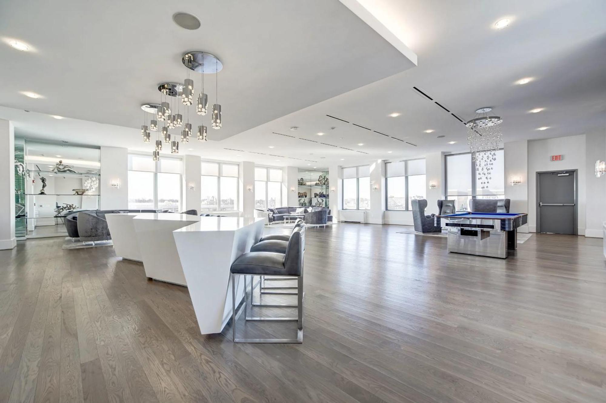 Spacious 2 Bedrooms Apt @Crystal City With Gym Arlington Dış mekan fotoğraf